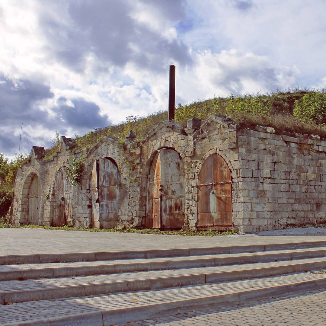 Белокаменные кузницы, конец XVIII в.